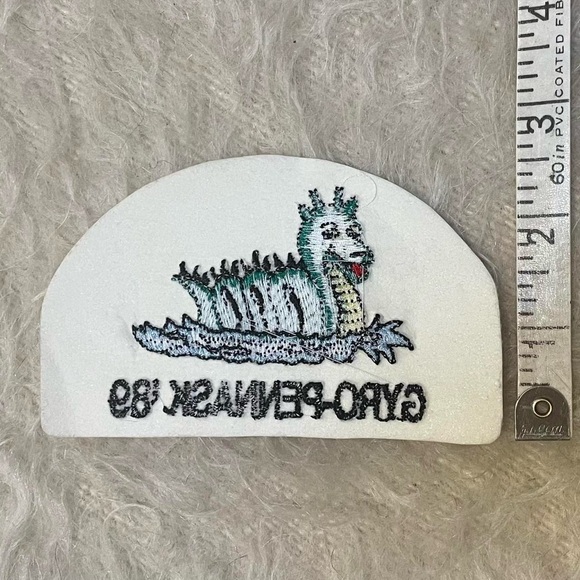 Vintage 1989 ogopogo sew on patch - Picture 2 of 4
